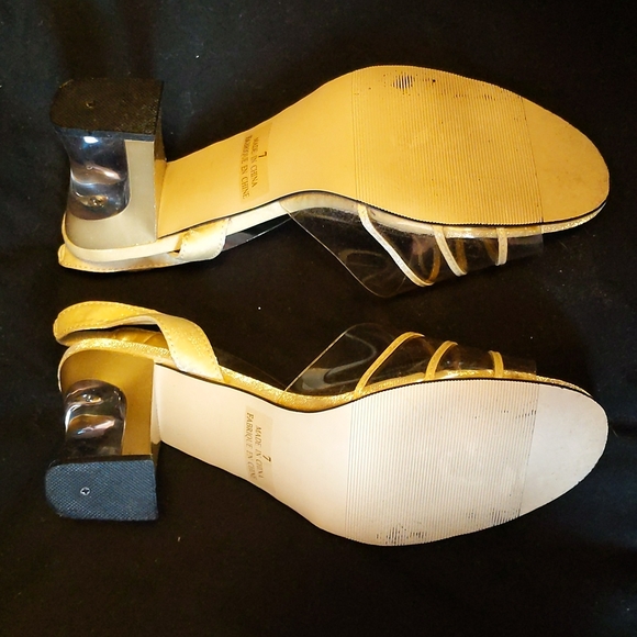 Catwalk Beige Chunk Clear High Heels - Picture 6 of 6